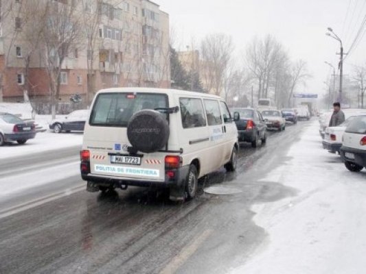 Drumarii, ameninţaţi cu sancţiuni din cauza accidentelor provocate de polei!